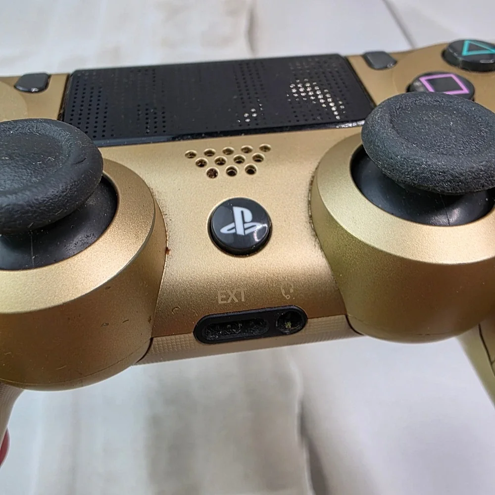 Sony PlayStation 4 DualShock 4 Wireless Controller Gold PS4 CUH-ZCT2U S3